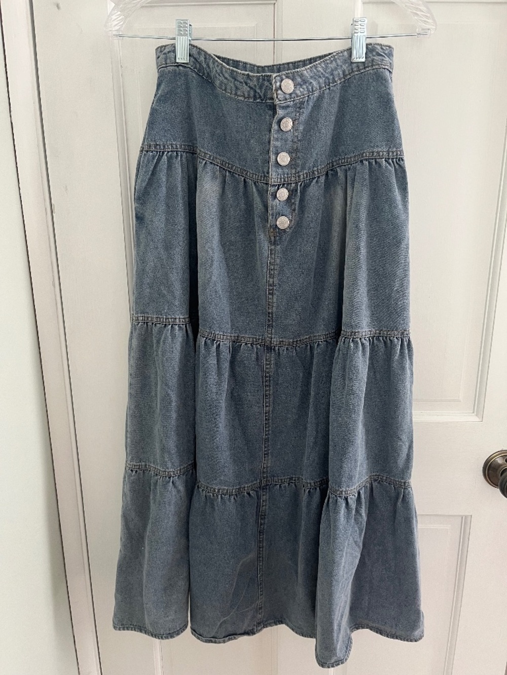 Denim tiered flowy maxi skirt small
